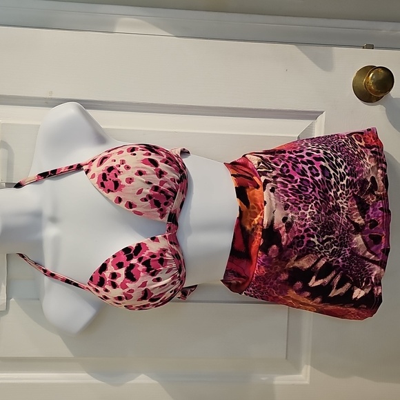 VENUS Other - VENUS Animal Print Pink and Black Bikini Top And Swim Skirt Bottom